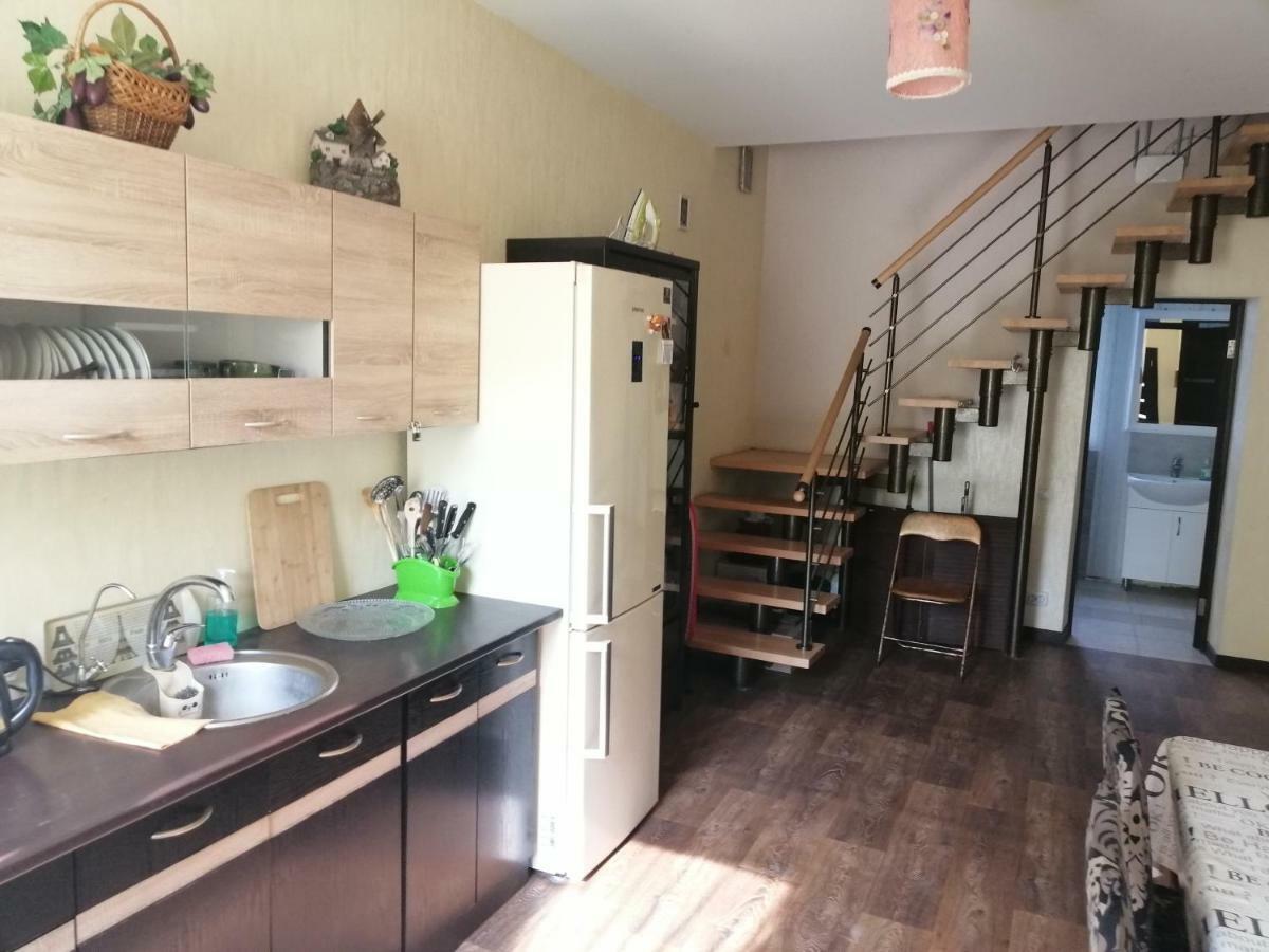 Гостьовий Будинок Осокорки Kiev Esterno foto